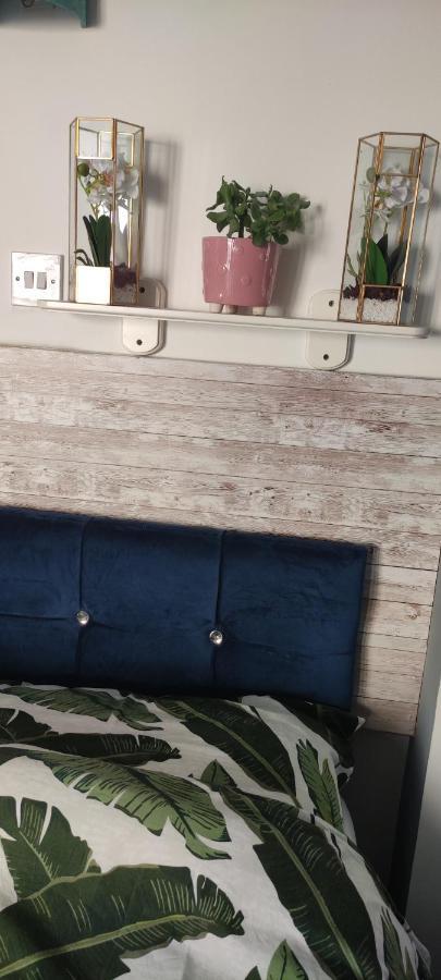Joanna'S Studio , Key Locker By Whatsapp Own Entrance, Own Bathroom Youghal Exterior foto